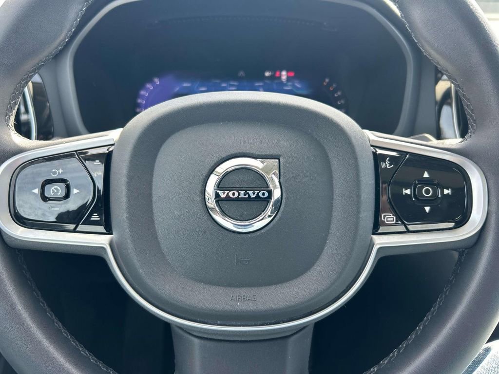 Certified 2023 Volvo S60 B5 Plus w/ Climate Package image 24