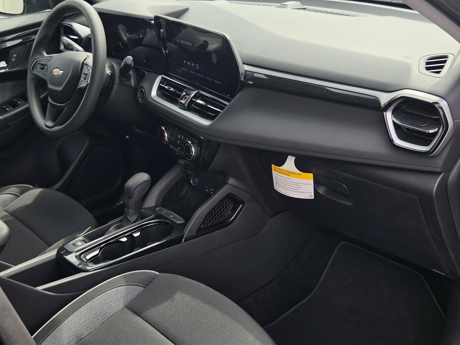 New 2026 Chevrolet TrailBlazer LT FWD image 9