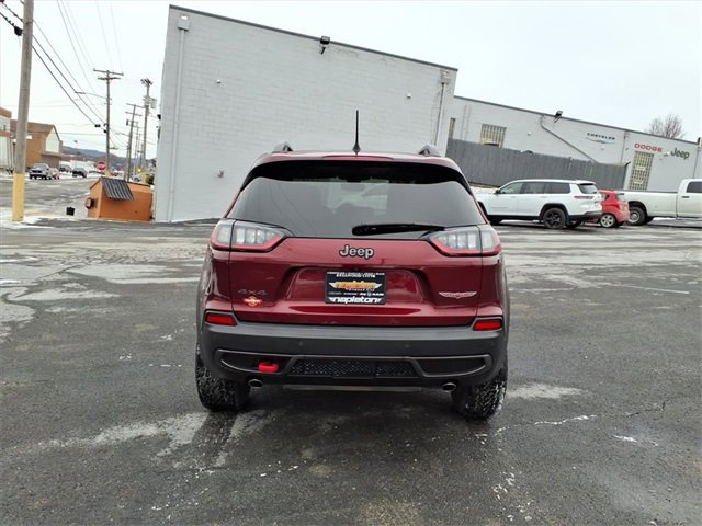 Used 2019 Jeep Cherokee Trailhawk w/ Cold Weather Group image 6
