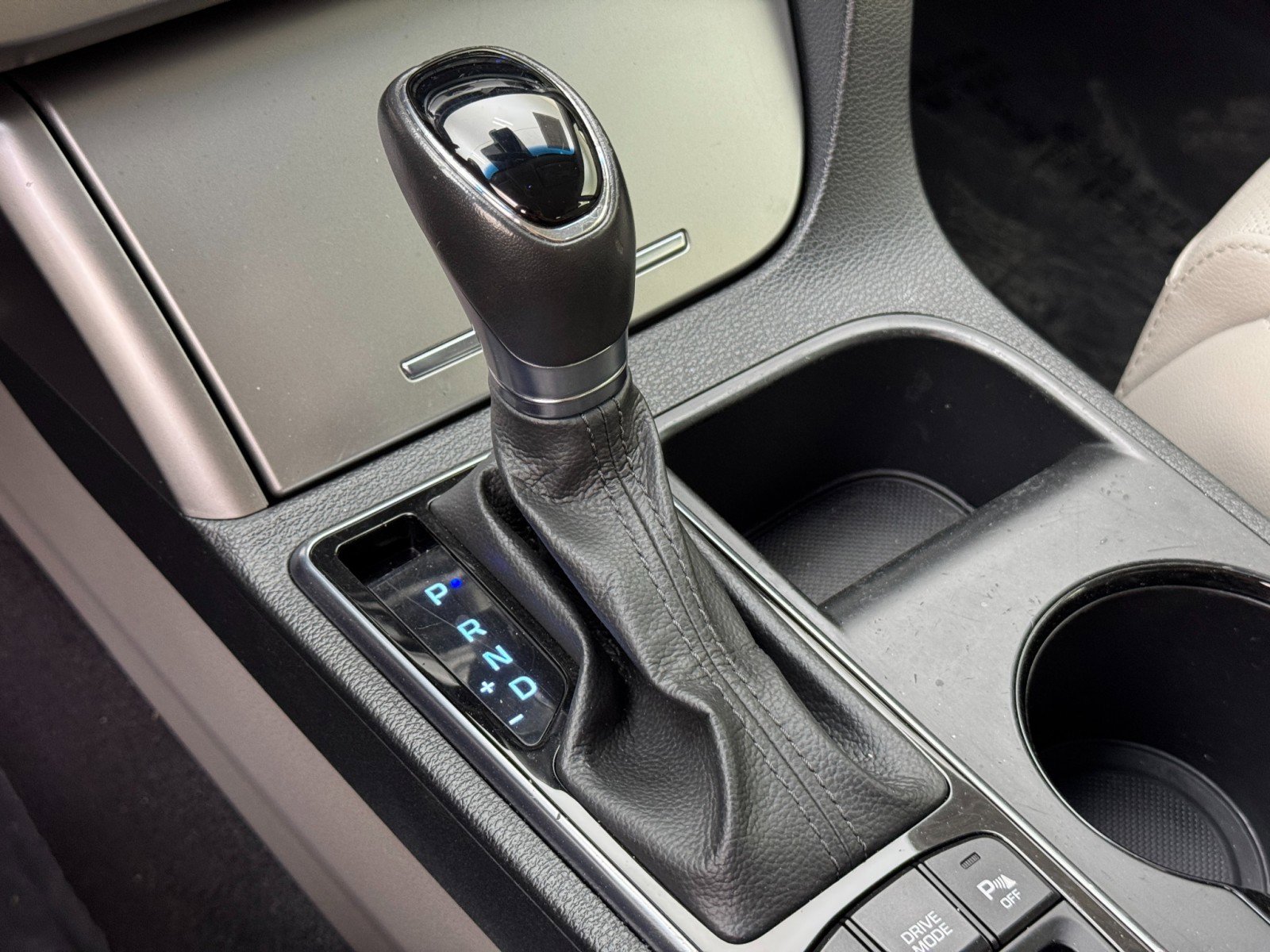 Used 2016 Hyundai Sonata Limited image 29