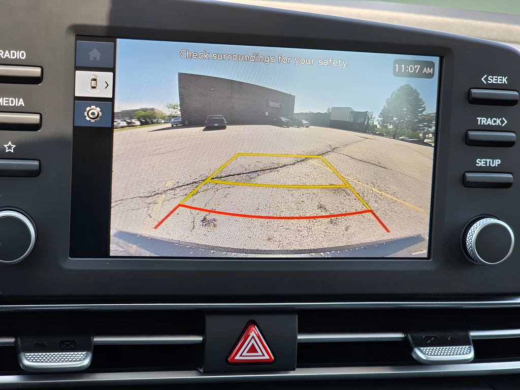New 2026 Hyundai Elantra SE FWD image 18