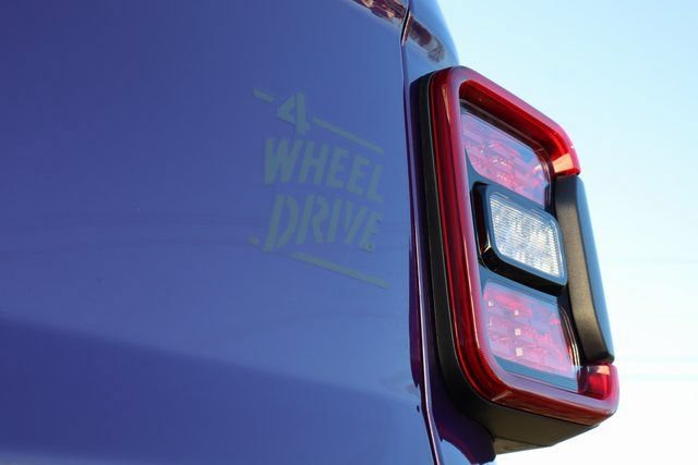 New 2026 Jeep Gladiator Sport AWD/4WD image 34