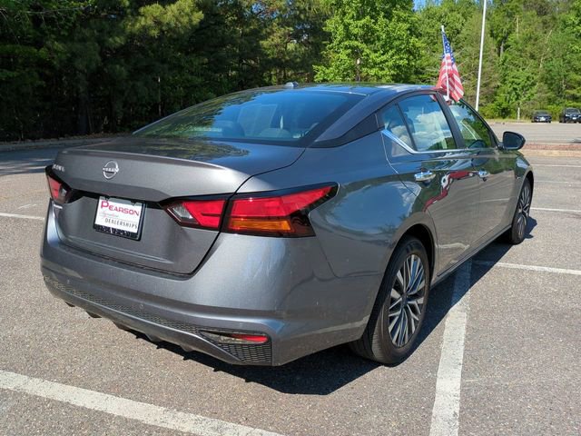 Used 2025 Nissan Altima 2.5 SV image 4