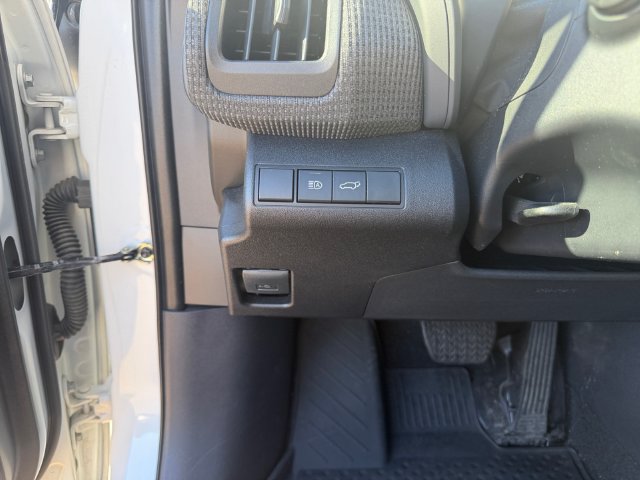 Certified 2024 Toyota bZ4X AWD w/ Weather Package image 18