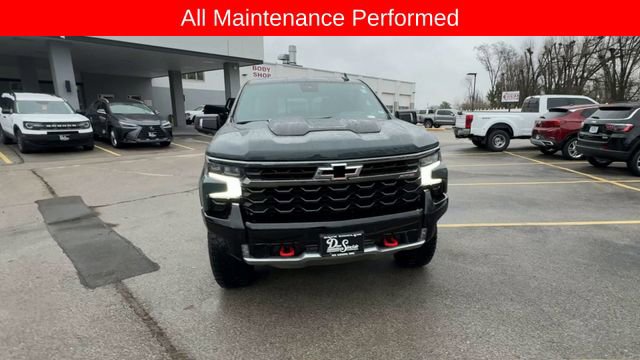 Used 2025 Chevrolet Silverado 1500 ZR2 w/ Technology Package image 3