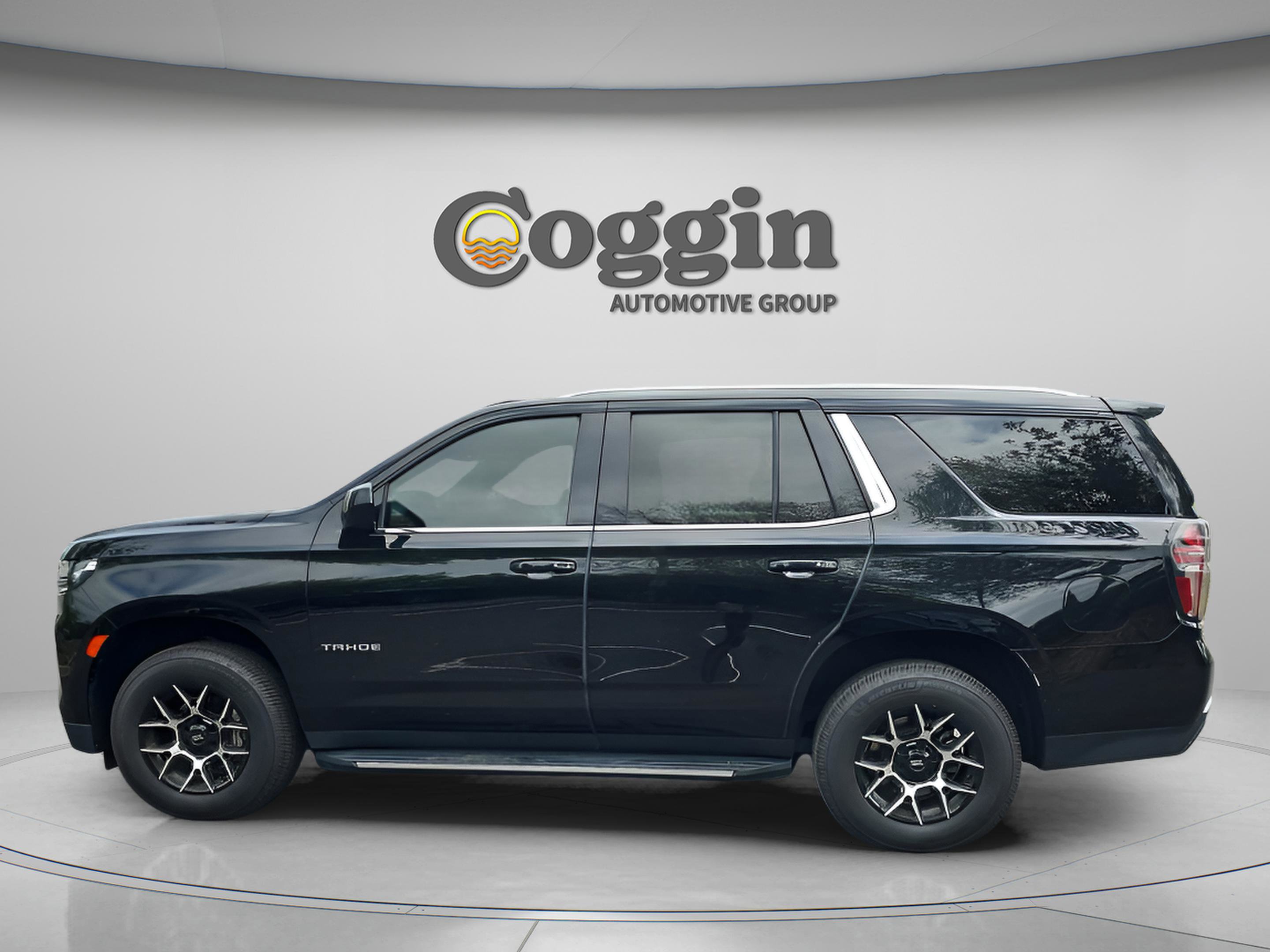 Used 2023 Chevrolet Tahoe LT RWD image 2