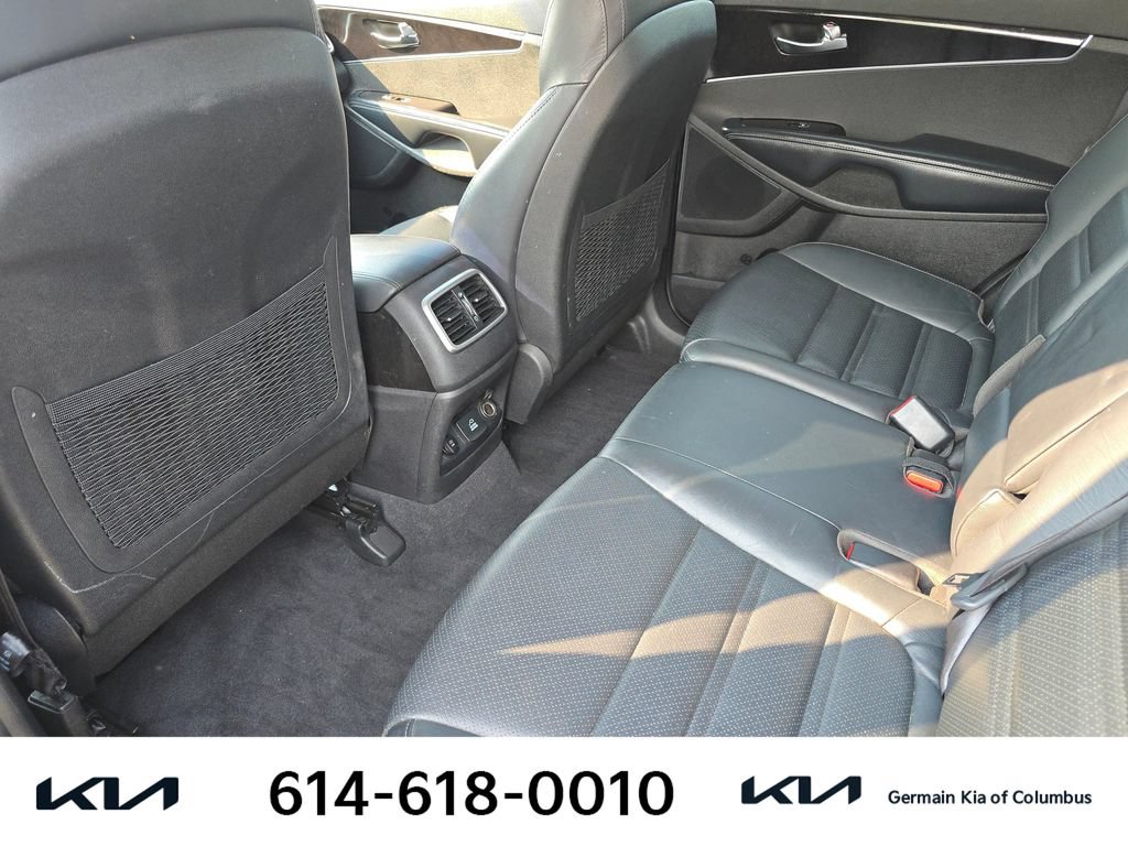 Used 2017 Kia Sorento EX w/ EX Premium Package AWD/4WD image 20