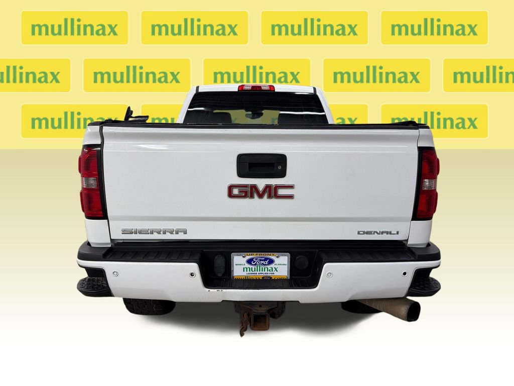 Used 2015 GMC Sierra 2500 Denali w/ Duramax Plus Package AWD/4WD image 6