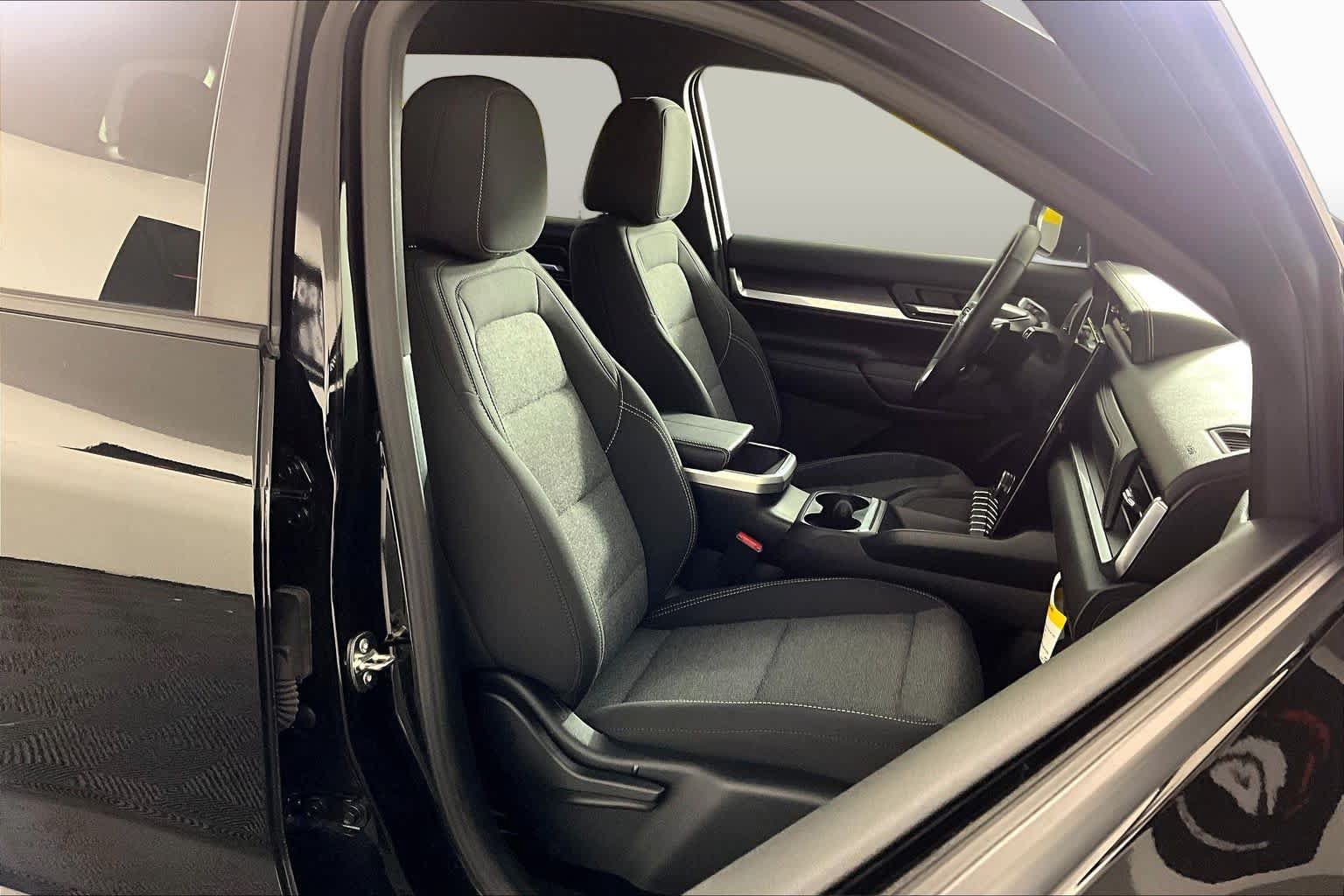 Certified 2026 GMC Terrain Elevation AWD/4WD image 13