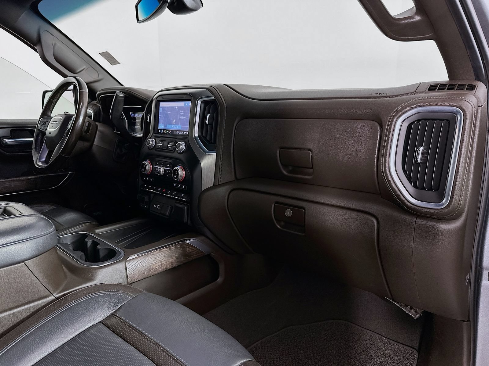 Used 2020 GMC Sierra 1500 Denali w/ Driver Alert Package II AWD/4WD image 31