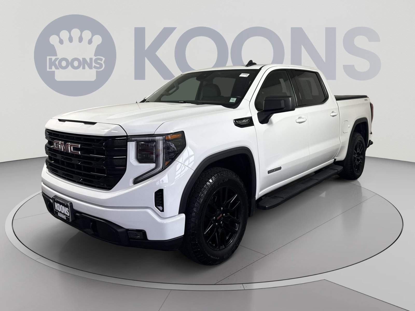 Used 2022 GMC Sierra 1500 Elevation AWD/4WD image 1