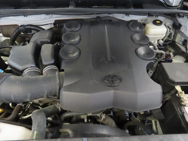 Used 2019 Toyota 4Runner TRD Off-Road Premium AWD/4WD image 34