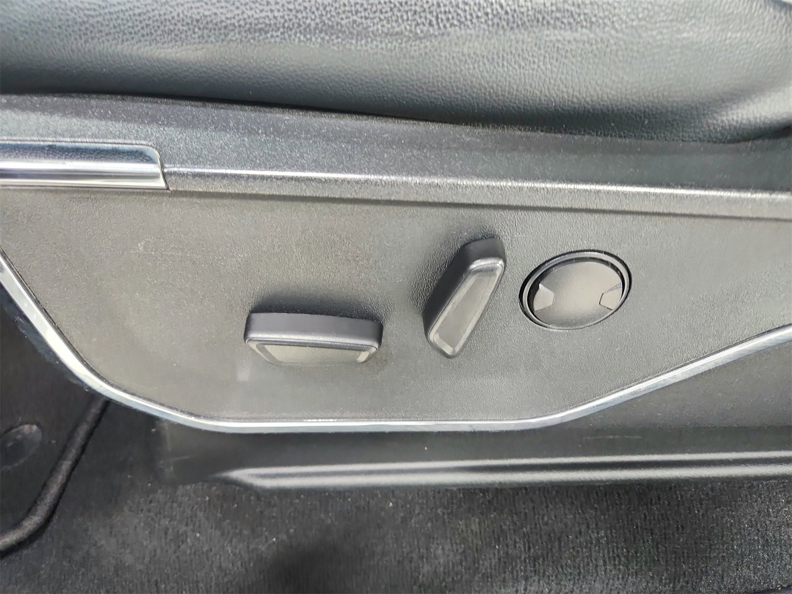 Used 2024 Ford F250 Lariat w/ Sport Appearance Package image 20