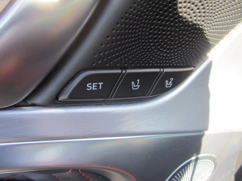 Used 2019 Genesis G70 3.3T Dynamic image 24