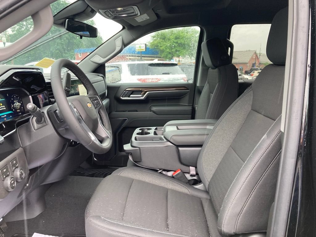 New 2026 Chevrolet Silverado 1500 LT AWD/4WD image 3