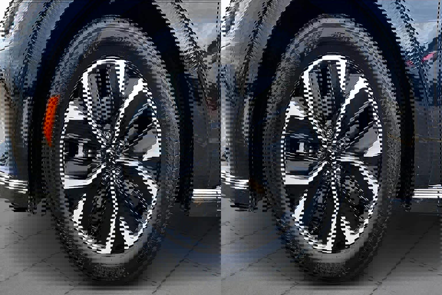 Used 2022 Kia EV6 Wind image 10