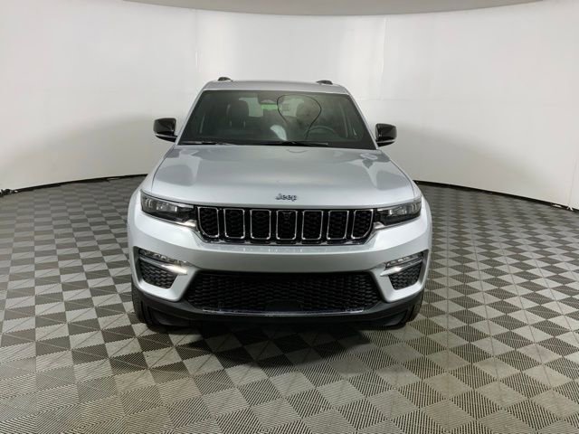 Used 2024 Jeep Grand Cherokee Limited 4xe w/ Luxury Tech Group II image 16