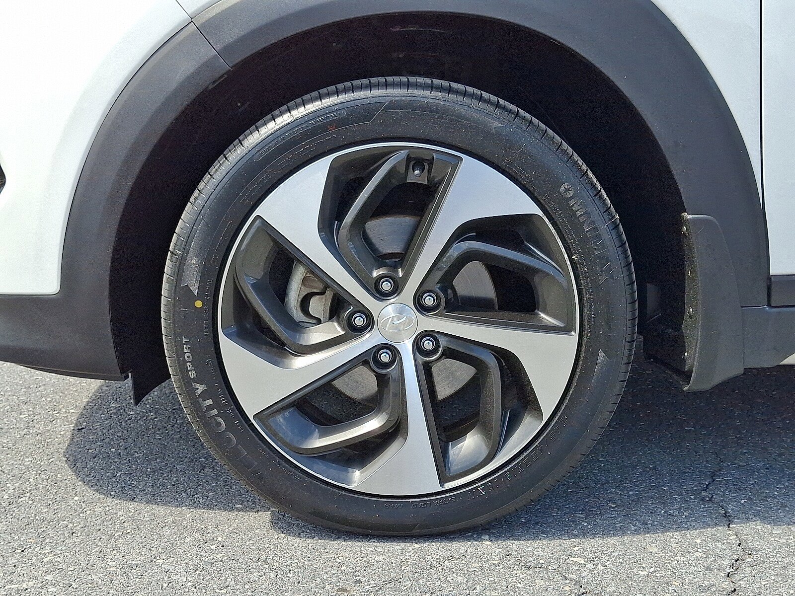 Used 2017 Hyundai Tucson Limited w/ Cargo Package AWD/4WD image 10