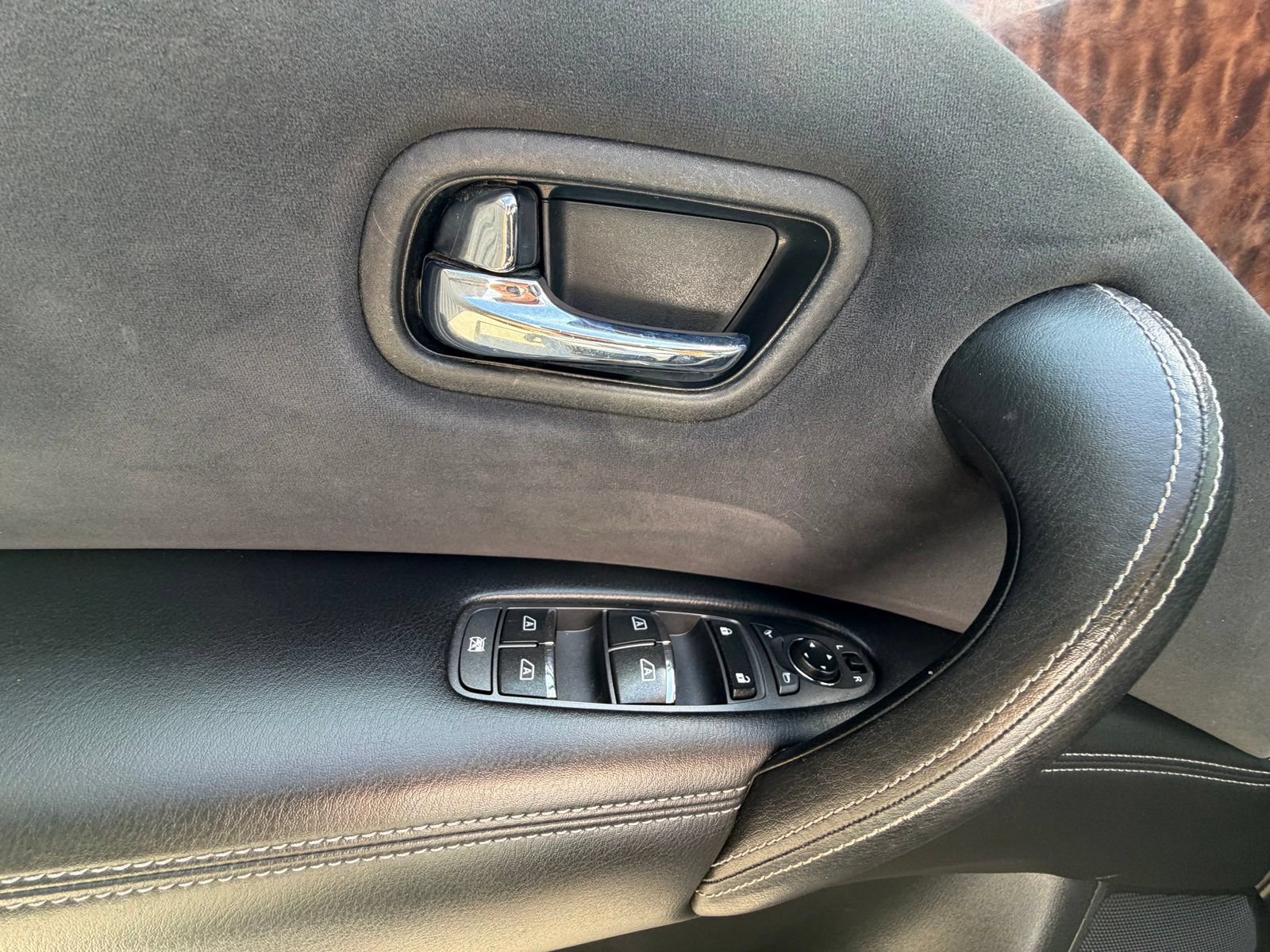 Used 2019 Nissan Armada SV w/ Driver Package AWD/4WD image 13