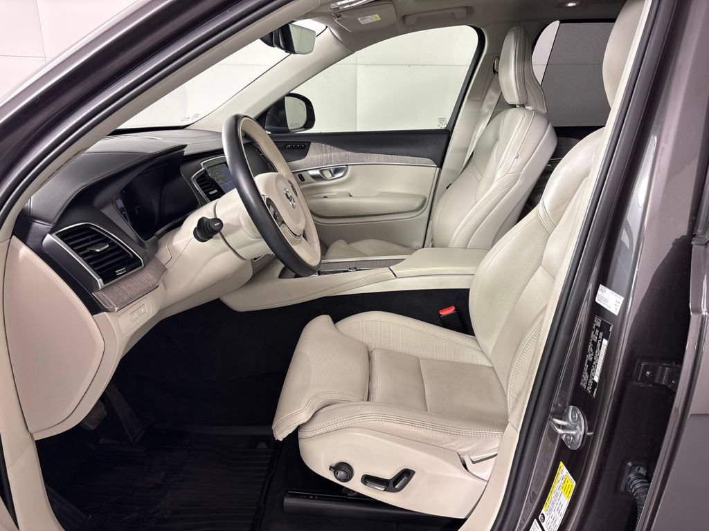 Used 2024 Volvo XC90 T8 Ultimate w/ Protection Package Premier AWD/4WD image 30