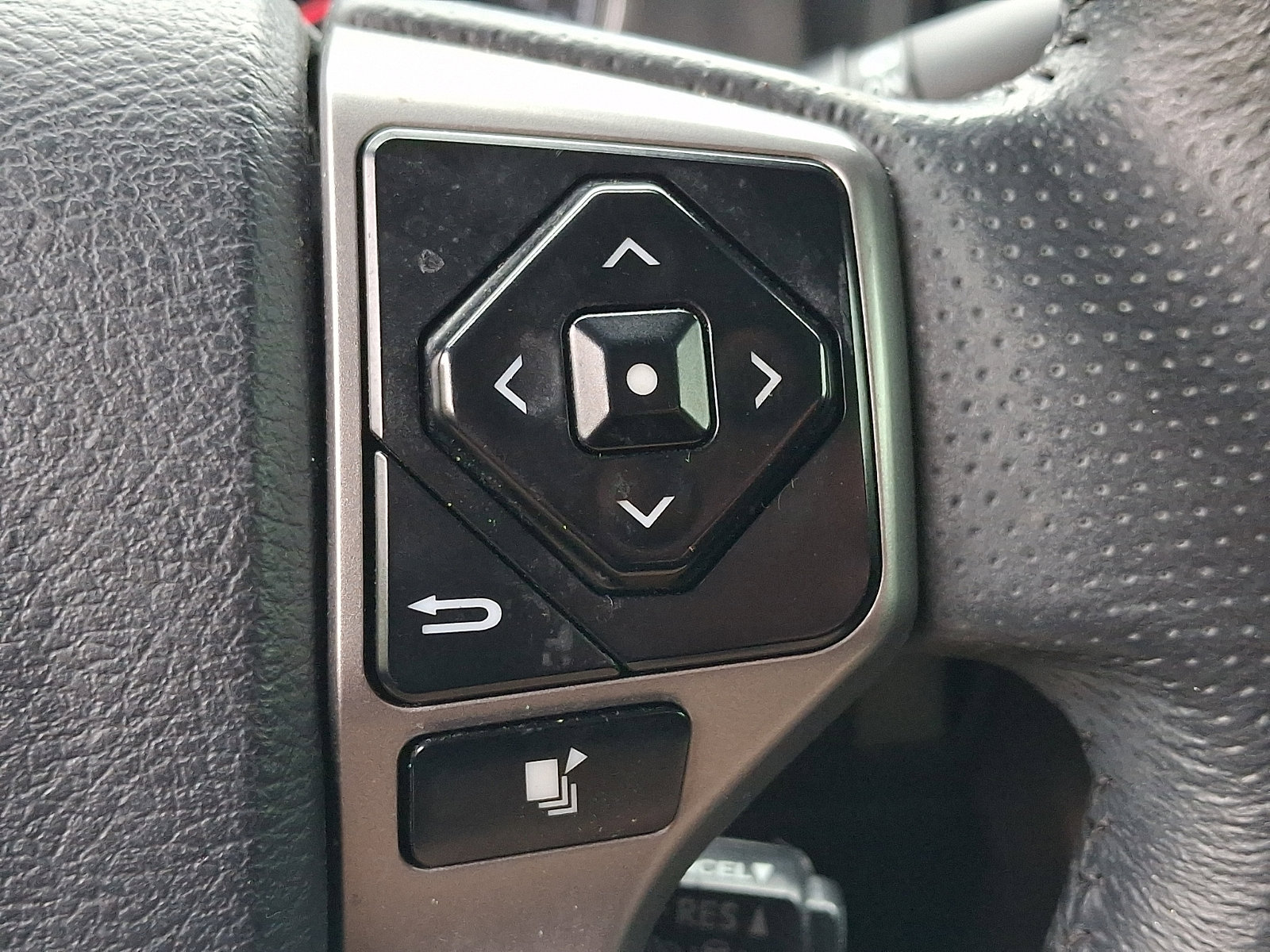 Certified 2022 Toyota 4Runner TRD Sport w/ Technology Package RWD image 23