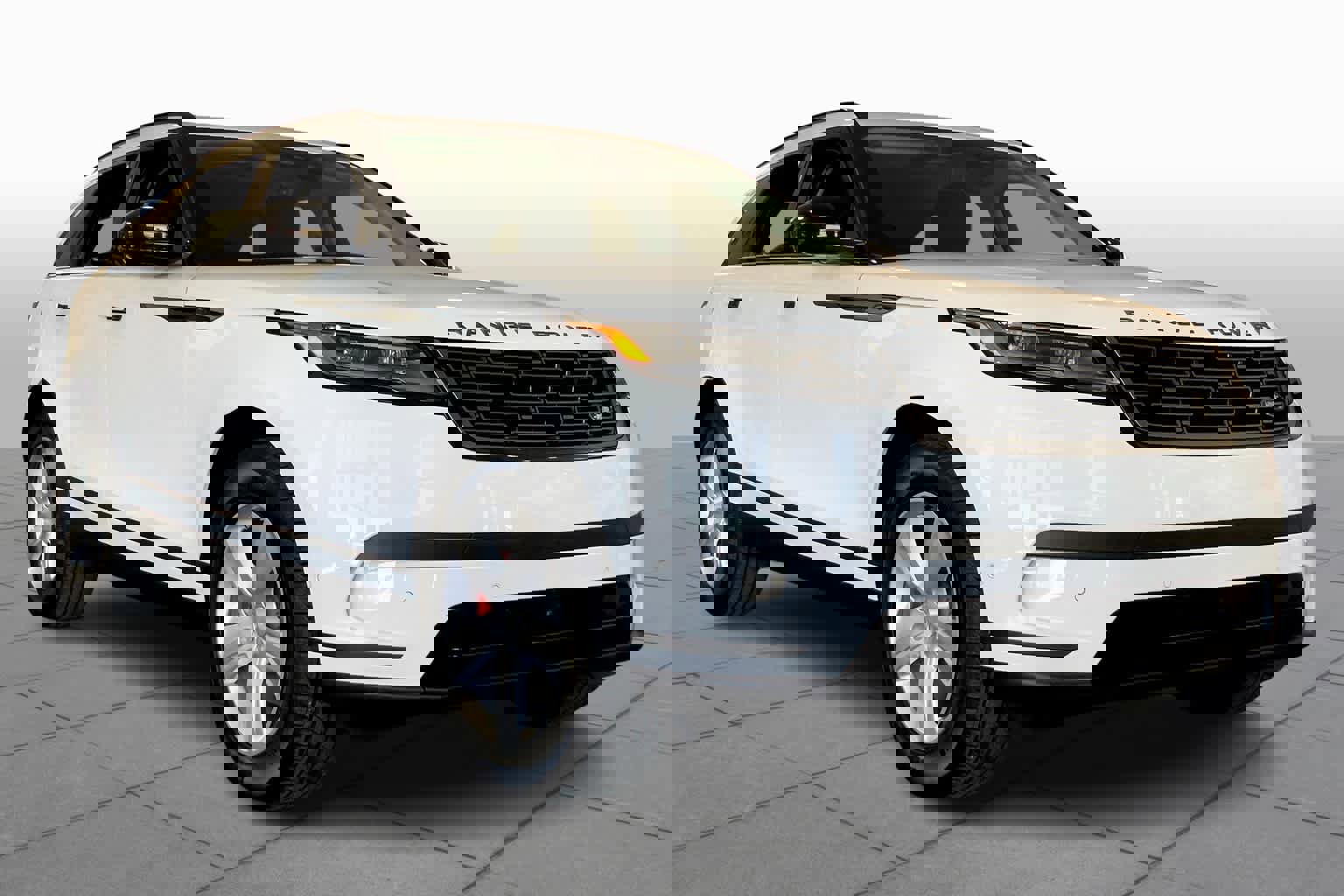 Used 2025 Land Rover Range Rover Velar S image 2