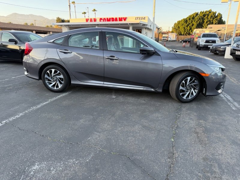 Used 2016 Honda Civic EX image 6