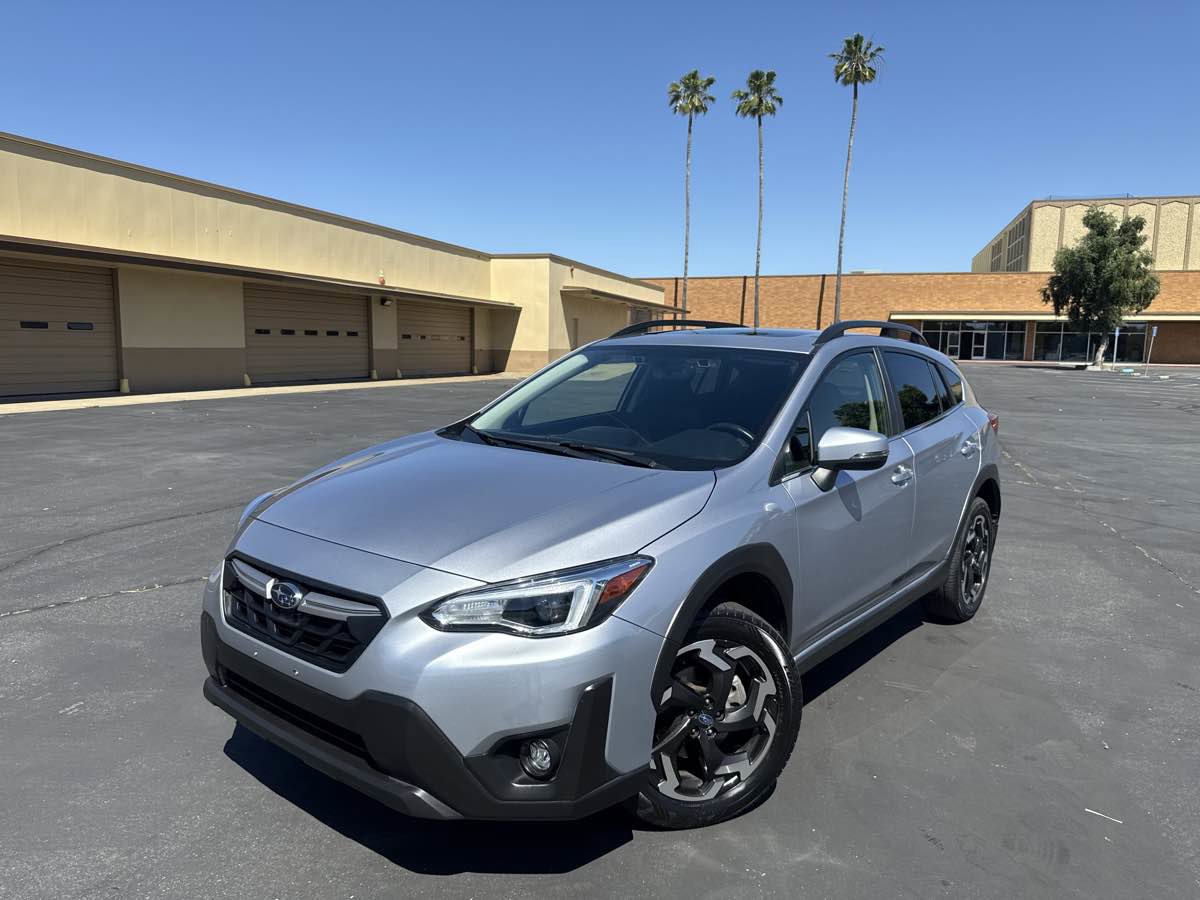 Used 2021 Subaru Crosstrek 2.5i Limited w/ Moonroof Package 2 AWD/4WD image 3