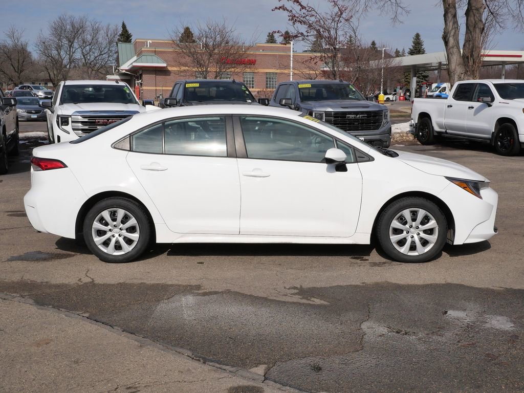 Used 2024 Toyota Corolla LE image 11