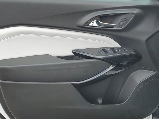 Used 2024 Chevrolet Trax LT w/ Driver Confidence Package image 21