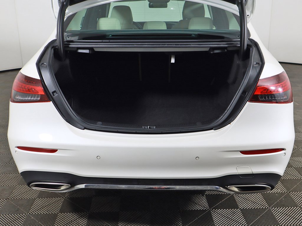 Used 2022 Mercedes-Benz E 350 4MATIC Sedan w/ Driver Assistance Package image 18