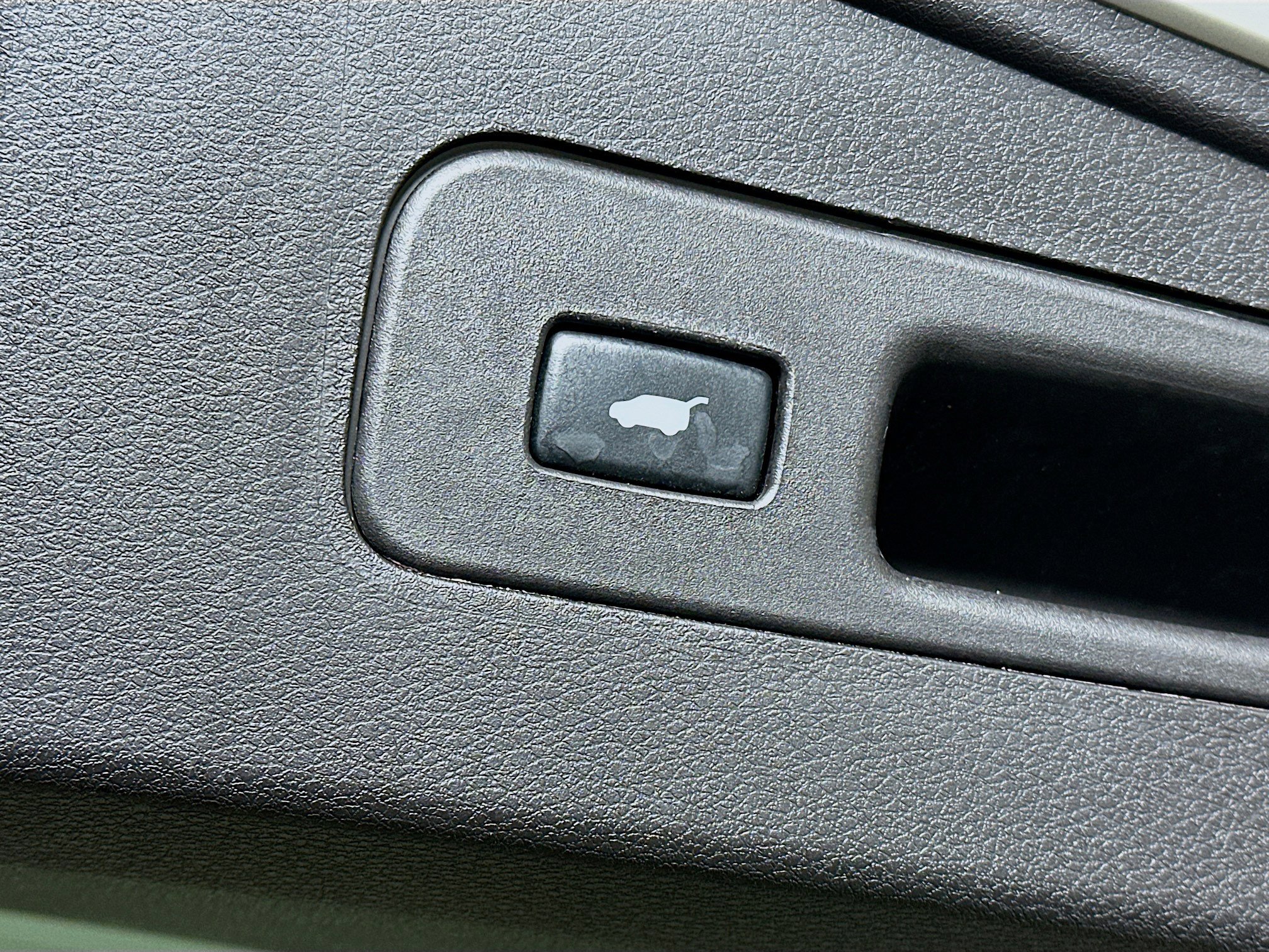 Used 2017 Acura MDX FWD w/ Advance Package image 32