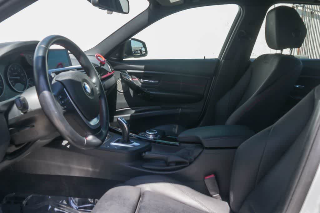 Used 2014 BMW 335i Sedan RWD image 17
