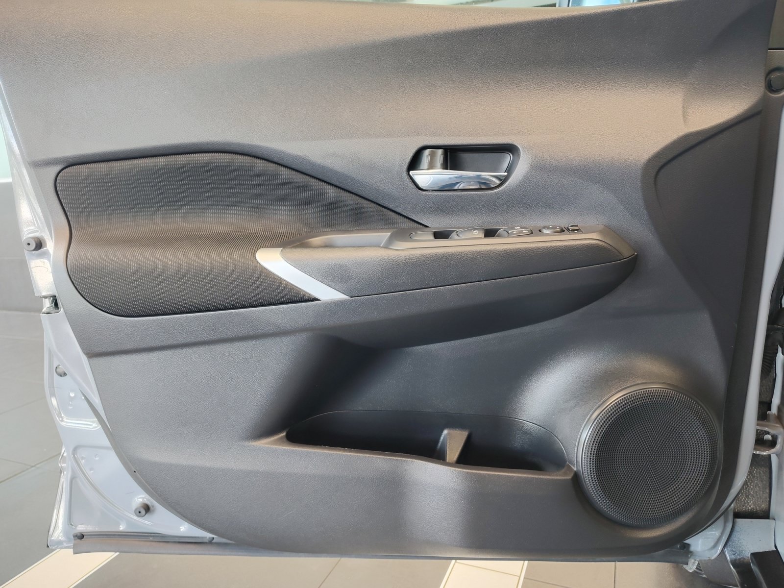 Certified 2023 Nissan Kicks SV FWD image 25