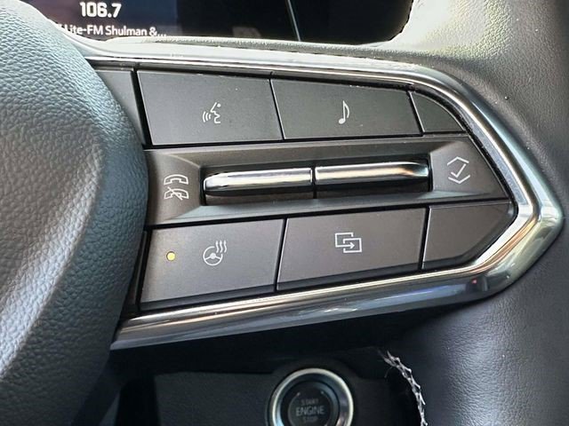 Certified 2025 Chevrolet Traverse LT w/ Driver Confidence Package image 30