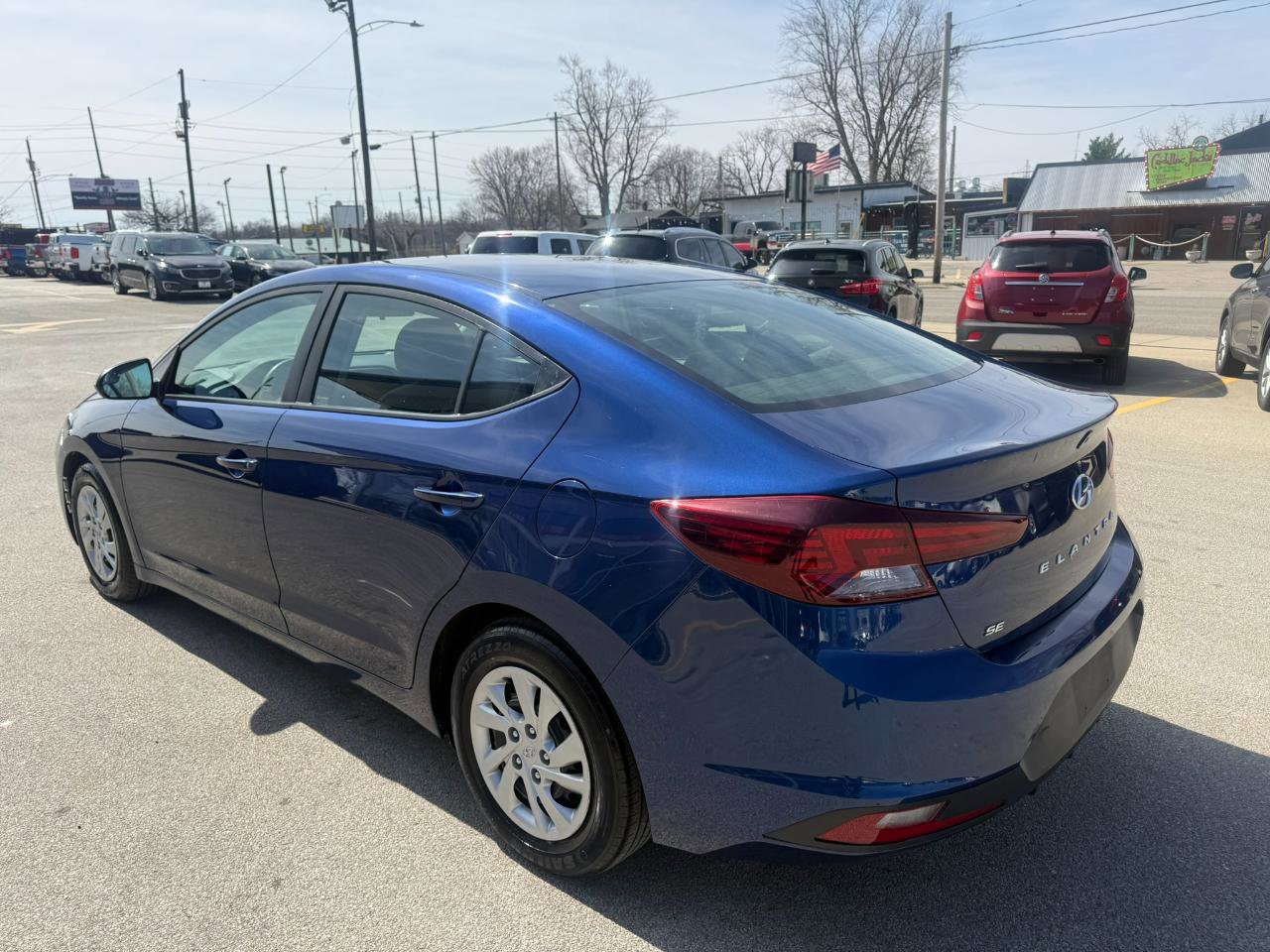 Used 2020 Hyundai Elantra SE image 6