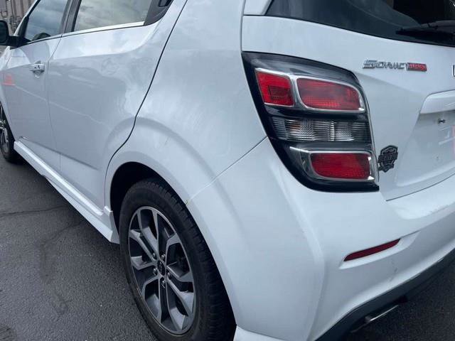 Used 2018 Chevrolet Sonic LT w/ True North Edition FWD image 10
