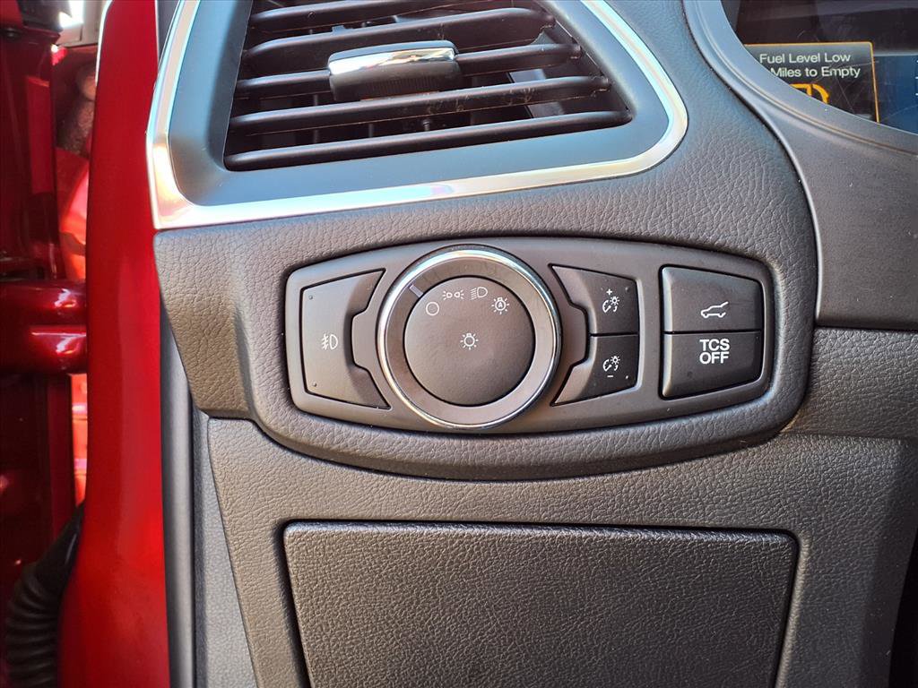 Used 2024 Ford Edge Titanium image 22