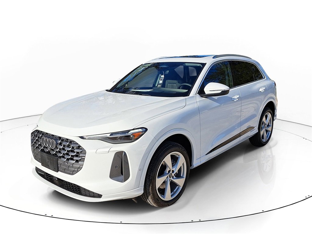 New 2025 Audi Q5 Premium Plus image 2