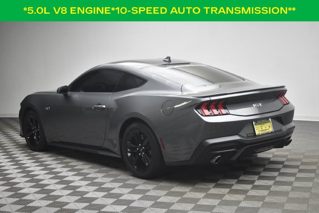 Used 2024 Ford Mustang GT RWD image 4