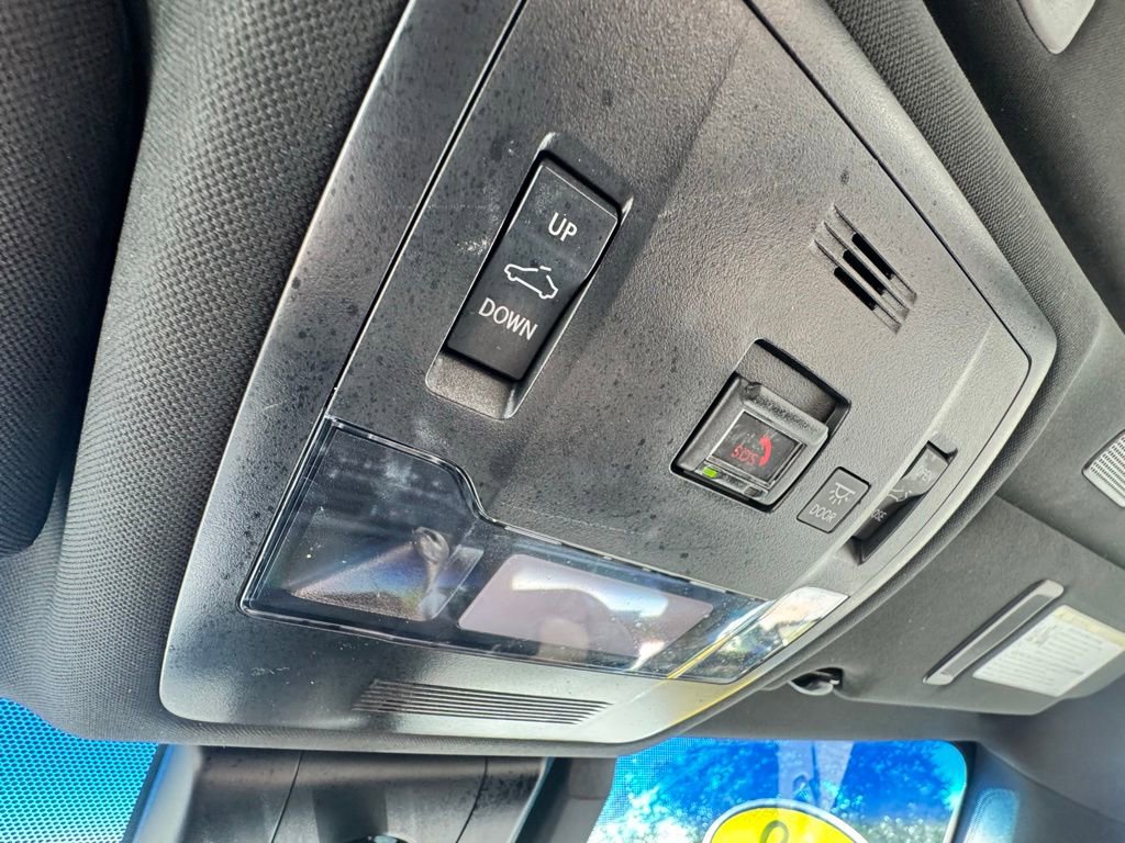 Used 2023 Lexus ES 350 w/ Premium Package FWD image 19