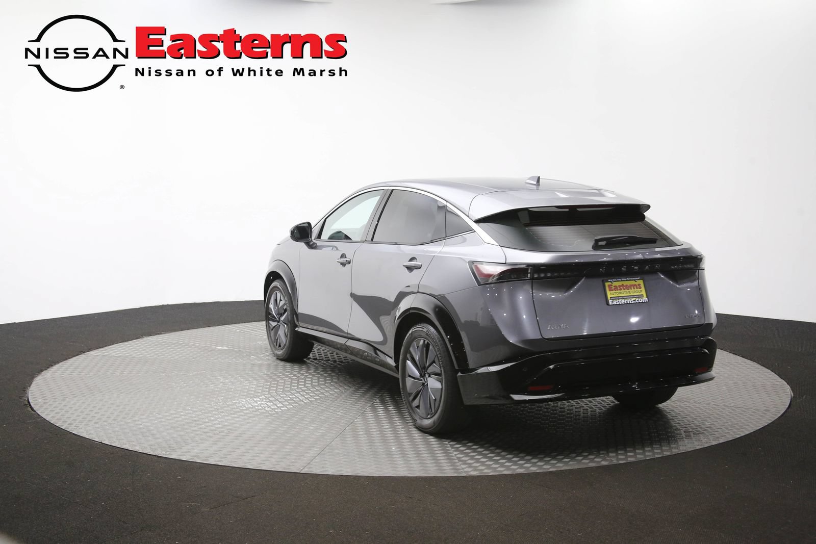 Used 2023 Nissan Ariya FWD image 65