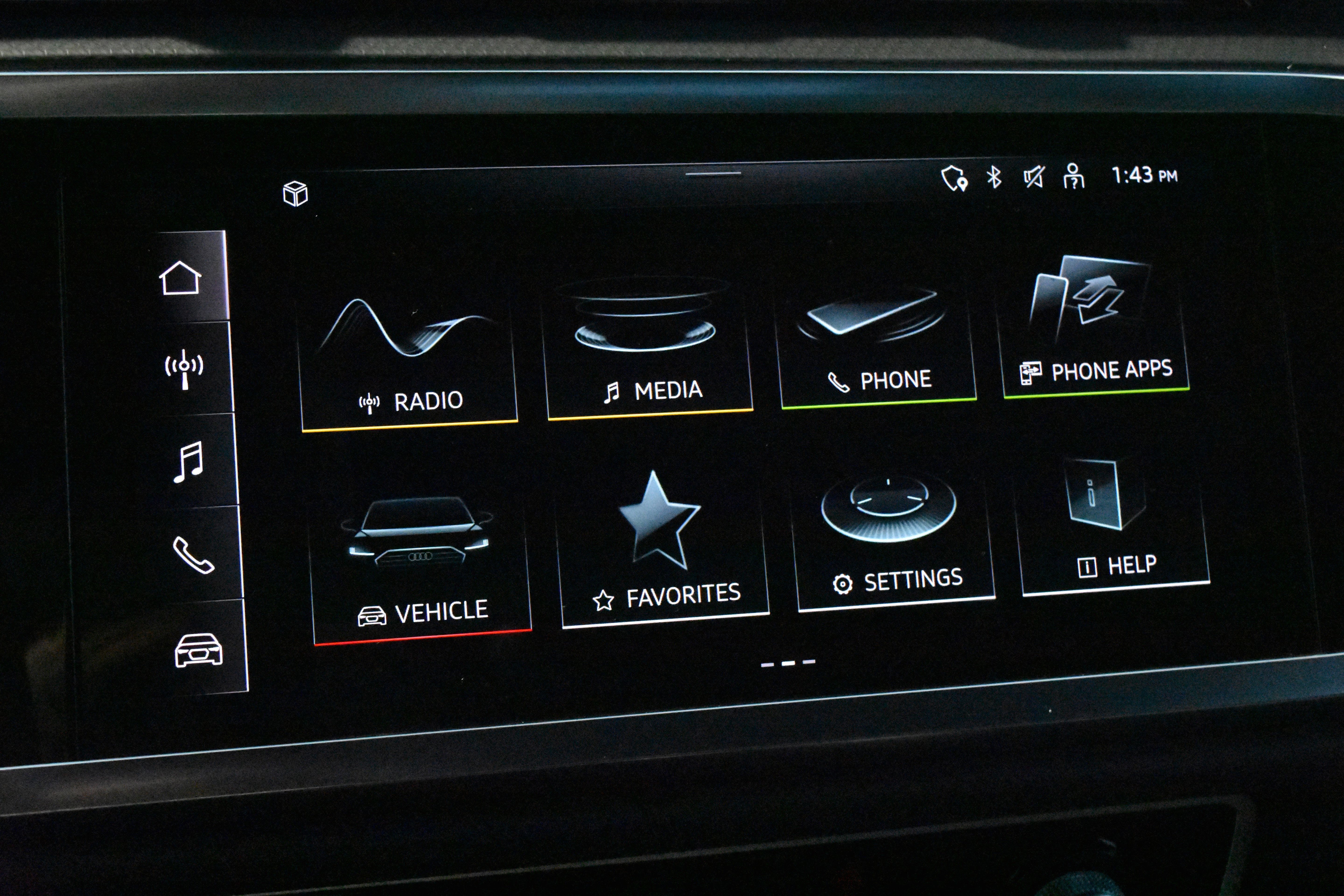 New 2025 Audi Q3 2.0T Premium image 9