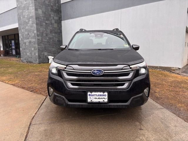 Used 2025 Subaru Forester Premium image 10