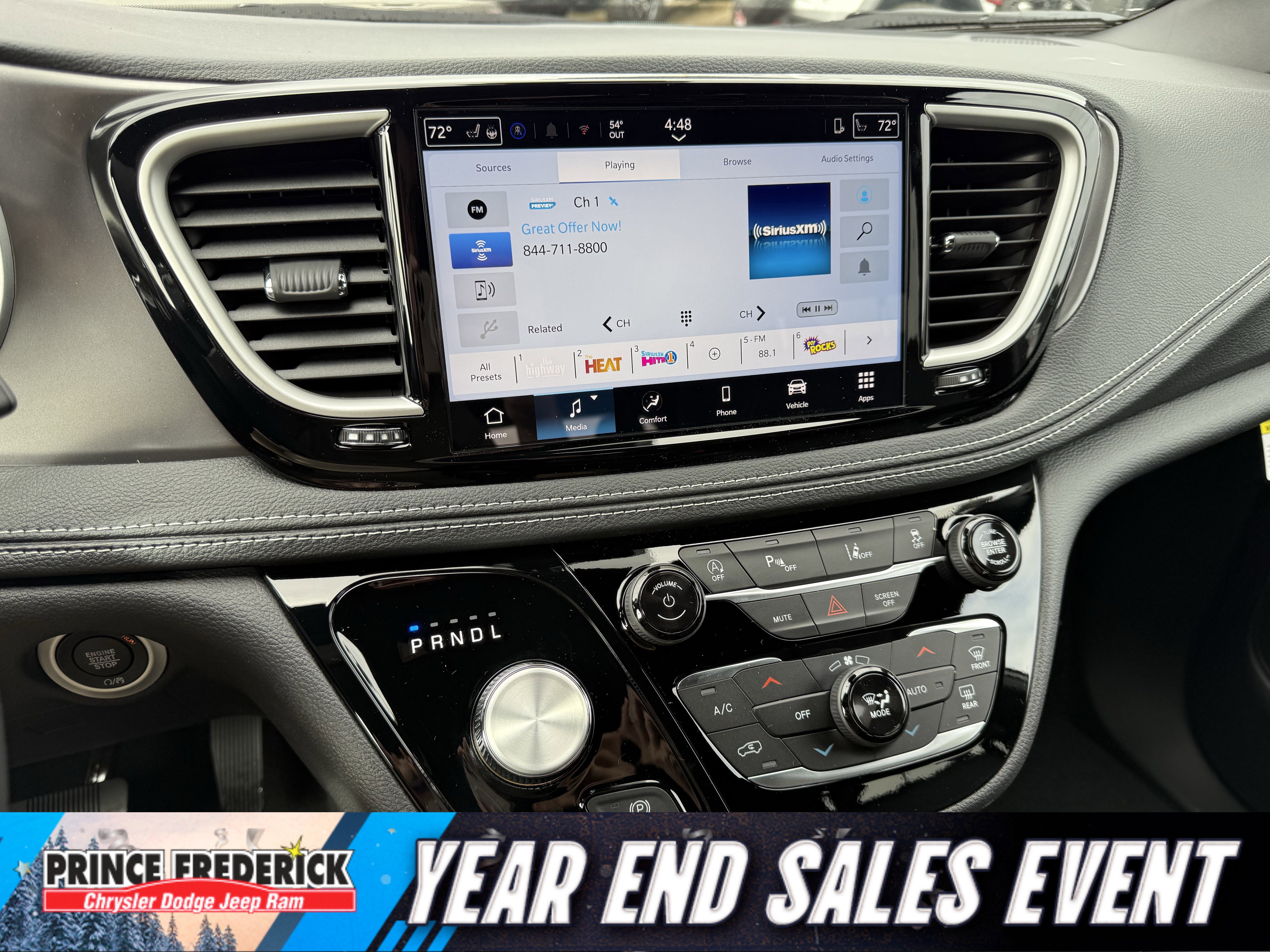 New 2026 Chrysler Pacifica Select image 23