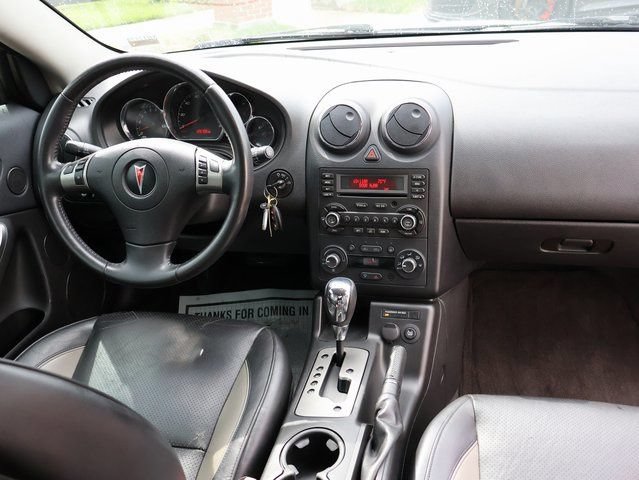 Used 2009 Pontiac G6 GXP w/ Sun And Sound Plus Package FWD image 14