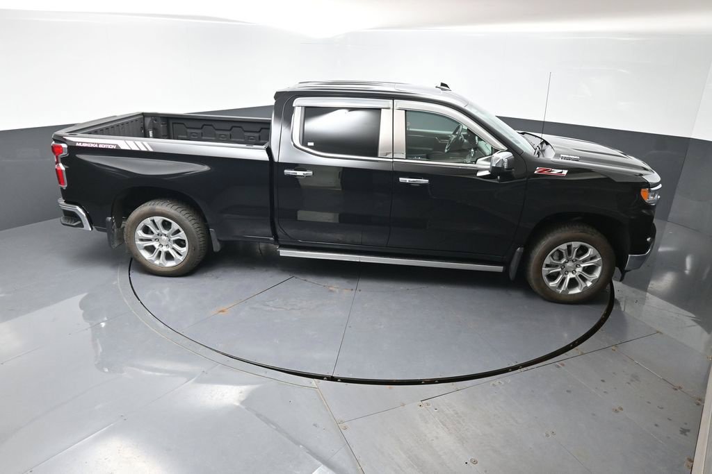 Used 2024 Chevrolet Silverado 1500 LTZ w/ Technology Package AWD/4WD image 47