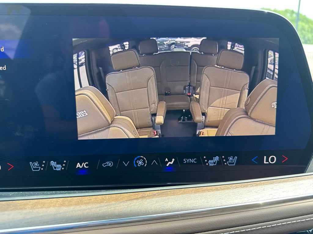 New 2026 Chevrolet Suburban High Country w/ Sun And Tow Package AWD/4WD image 44