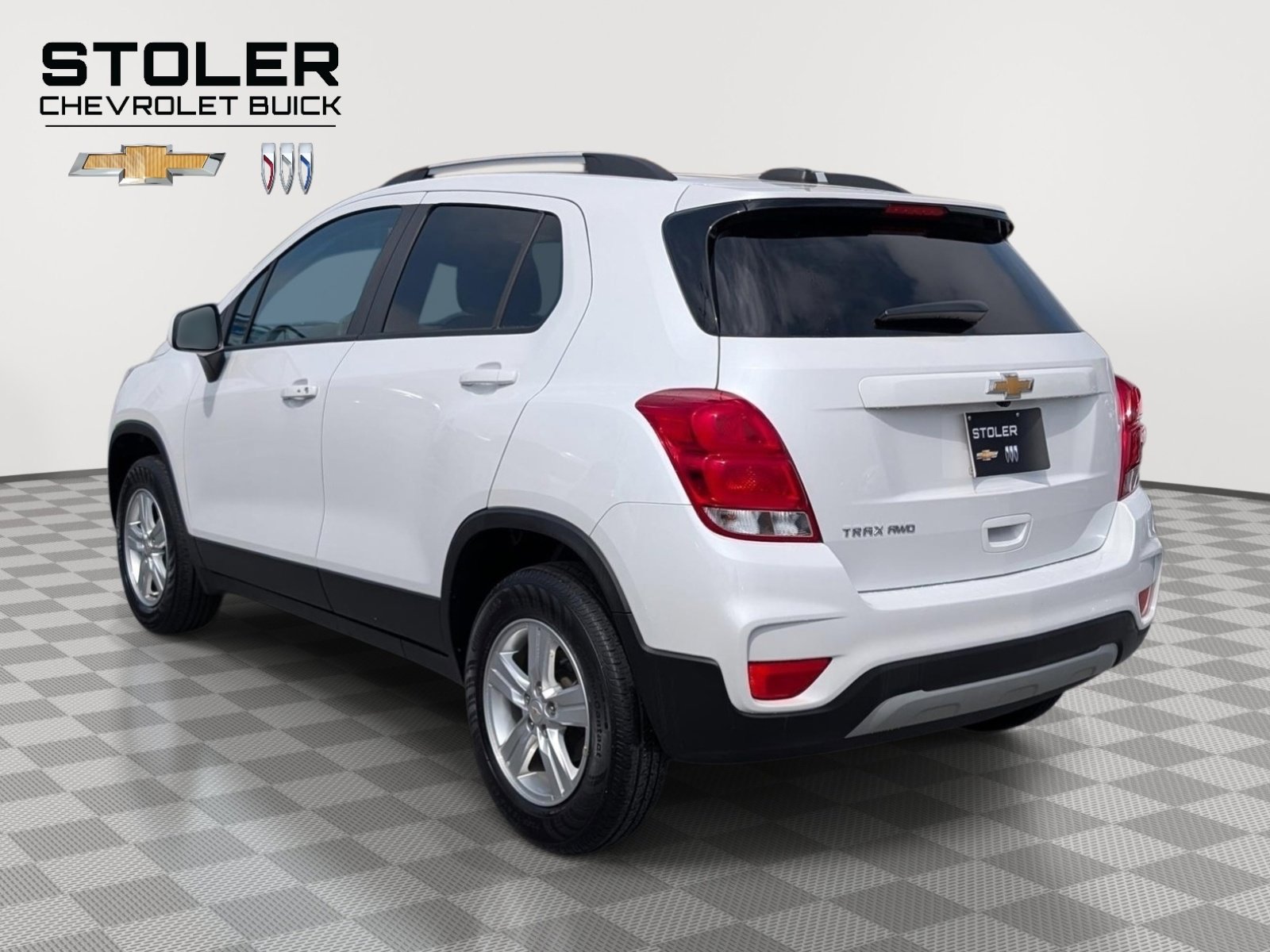 Used 2022 Chevrolet Trax LT w/ LT Convenience Package image 3