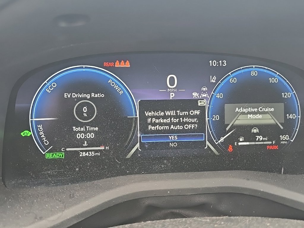 Used 2025 Toyota Camry XLE FWD image 2